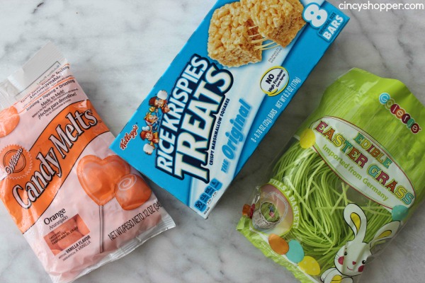 Krispie Treat Easter Carrots- Super easy Easter treats using store bought Krispie Treats. Great last minute Easter snack. Perfect for dessert or to wrap for Easter baskets.